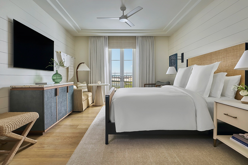 hotel room fresh bed